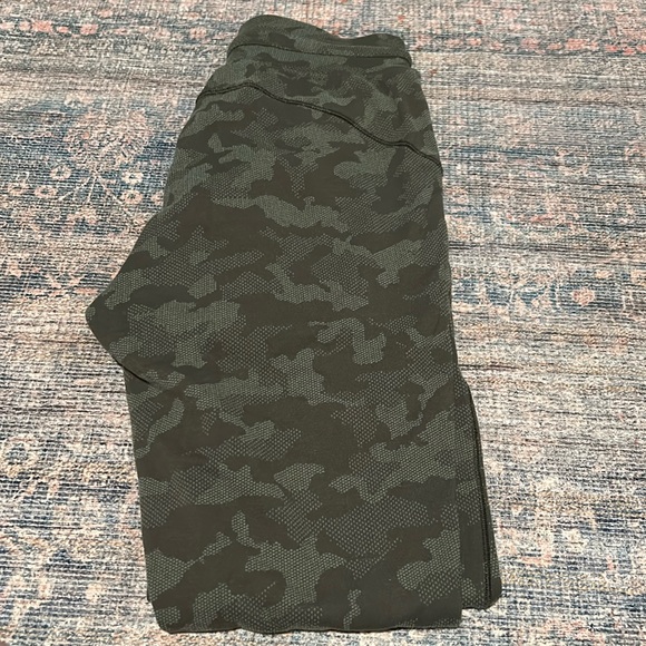 Lululemon athletica Ready To Rulu Jogger 29’ Size 2 - Picture 9 of 16